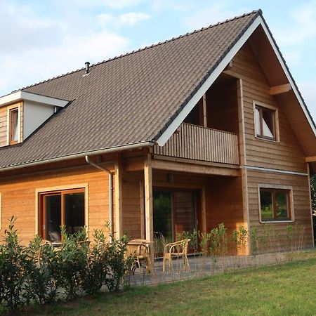 Familiehuis Klokkenweide Villa Loon op Zand Esterno foto