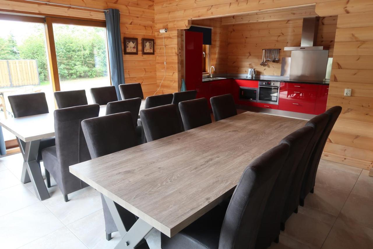 Familiehuis Klokkenweide Villa Loon op Zand Esterno foto